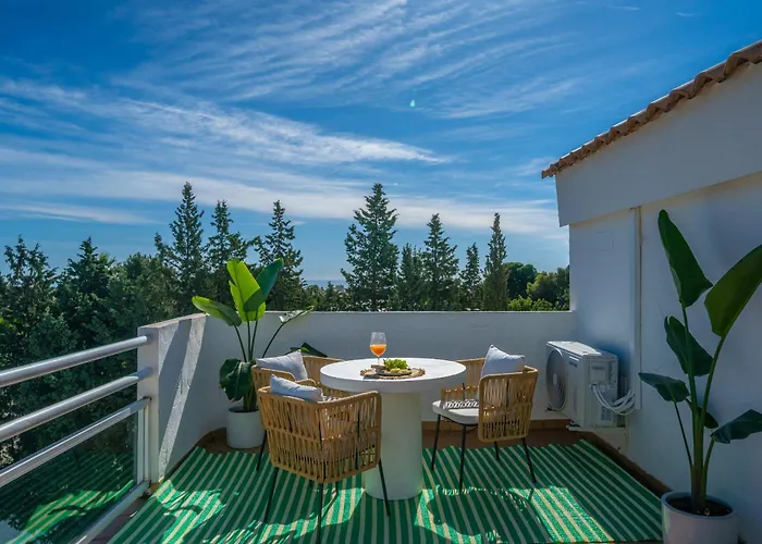 Xpce Golden Banus Penthouse - Parking Free *