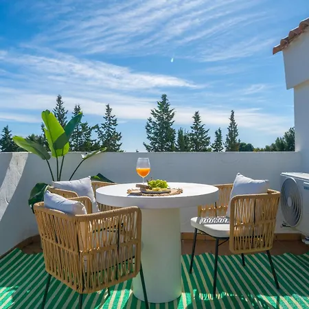 Daire Xpce Golden Banus Penthouse - Parking Free *