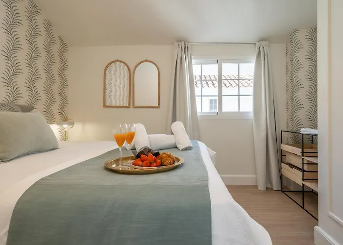 Апартаменти Xpce Golden Banus Penthouse - Parking Free *